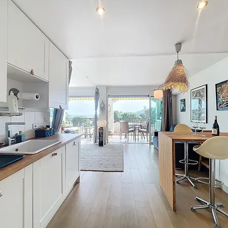 Riviera-king-studio Apartment *